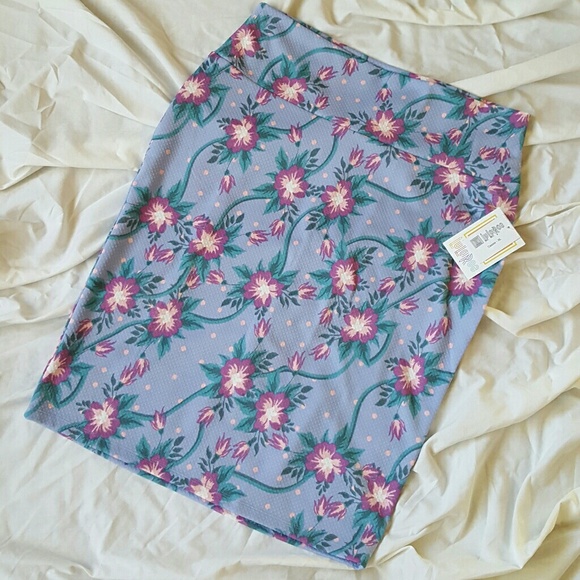 LuLaRoe Dresses & Skirts - Cassie